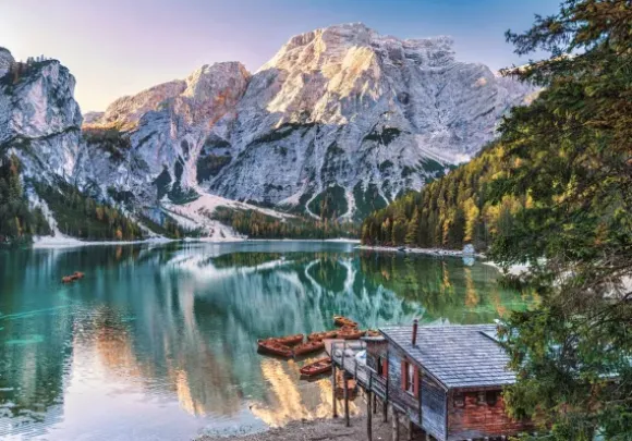 Braies Du Lac D'Émeraude