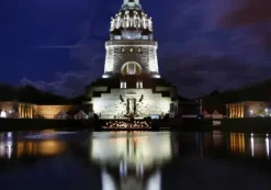 Deutschland Edition - Völkerschlachtdenkmal, Leipzig, Allemagne by Night