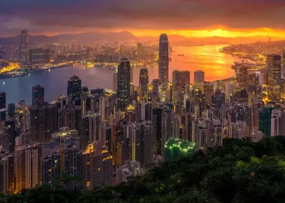 Hong Kong au Lever du Soleil