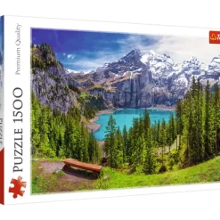 Lac d'Oeschinen, Alpes, Suisse