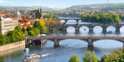 République Tchèque, Prague : Pont Vltava
