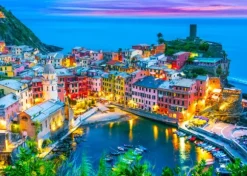 Vernazza au Crépuscule, Cinque Terre, Italy